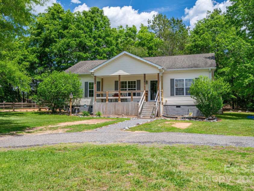167 Brown Watterson Road, Cherryville, NC 28021.  MLS# CAR4256124, YatesRealty ID 18917. 