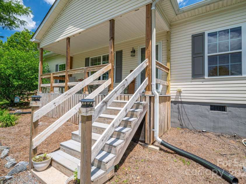 167 Brown Watterson Road, Cherryville, NC 28021.  MLS# CAR4256124, YatesRealty ID 18917. 