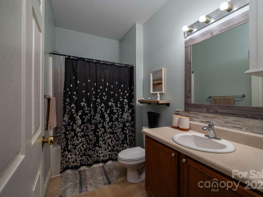 167 Brown Watterson Road, Cherryville, NC 28021.  MLS# CAR4256124, YatesRealty ID 18917. 