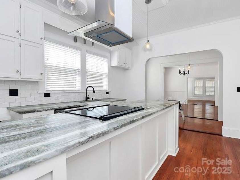 12300 Caldwell Road, Charlotte, NC 28213.  MLS# CAR4268601, YatesRealty ID 18918. 