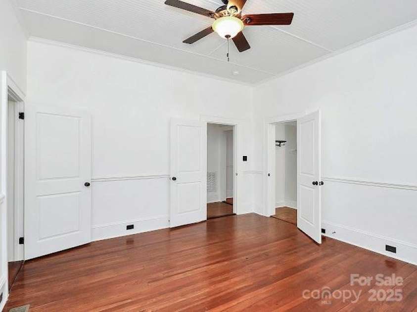 12300 Caldwell Road, Charlotte, NC 28213.  MLS# CAR4268601, YatesRealty ID 18918. Owner suite