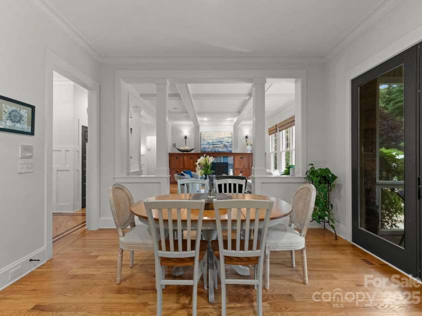 2304 Thunder Gulch Court, Waxhaw, NC 28173.  MLS# CAR4249224, YatesRealty ID 18919. 