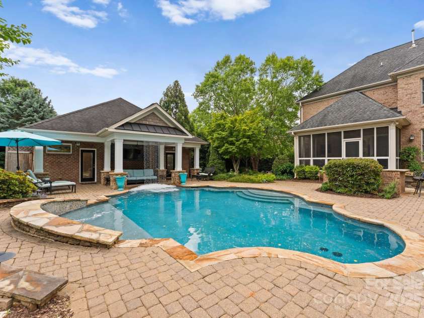 2304 Thunder Gulch Court, Waxhaw, NC 28173.  MLS# CAR4249224, YatesRealty ID 18919. 