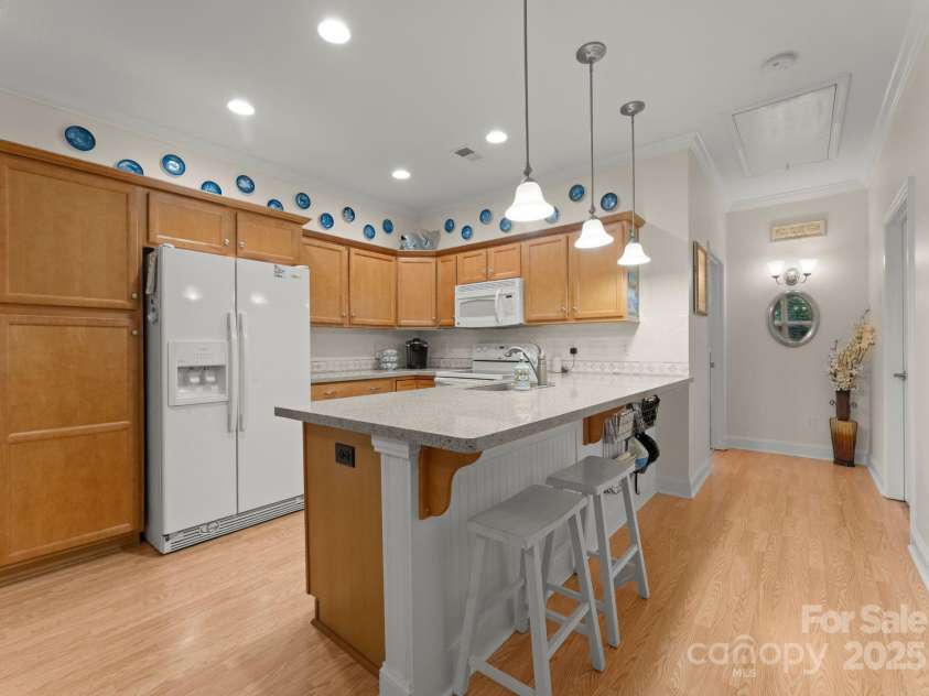 2304 Thunder Gulch Court, Waxhaw, NC 28173.  MLS# CAR4249224, YatesRealty ID 18919. 