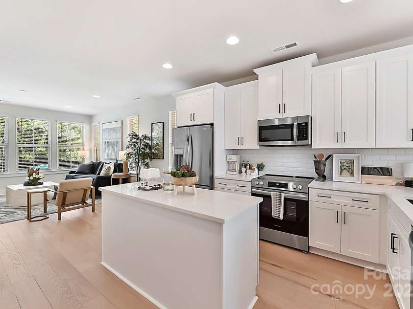 1223 16th Street, Charlotte, NC 28205.  MLS# CAR4272275, YatesRealty ID 1892. 