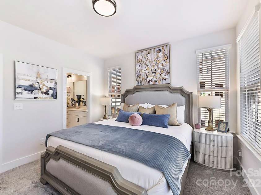 1223 16th Street, Charlotte, NC 28205.  MLS# CAR4272275, YatesRealty ID 1892. 