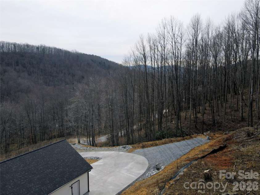853 Haven Heights Drive, Marion, NC 28752.  MLS# CAR4347715, YatesRealty ID 1892. 