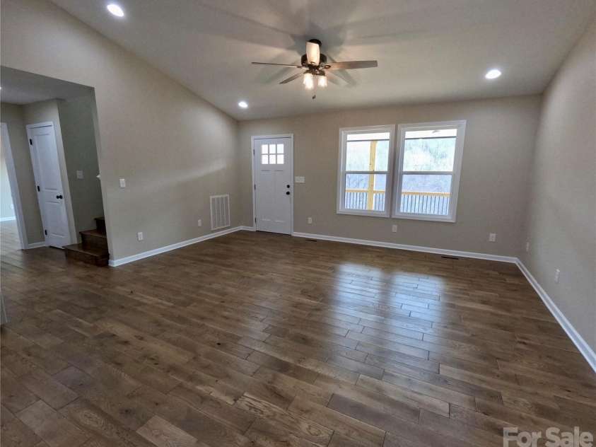 853 Haven Heights Drive, Marion, NC 28752.  MLS# CAR4347715, YatesRealty ID 1892. 