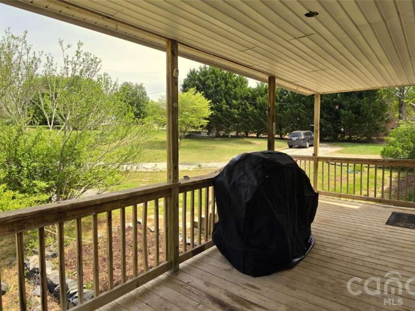 2457 Will Road, York, SC 29745.  MLS# CAR4369881, YatesRealty ID 18920. 