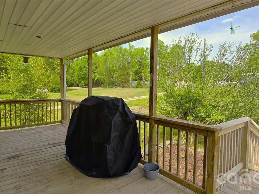 2457 Will Road, York, SC 29745.  MLS# CAR4369881, YatesRealty ID 18920. 