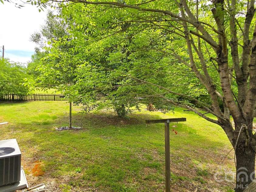 2457 Will Road, York, SC 29745.  MLS# CAR4369881, YatesRealty ID 18920. 