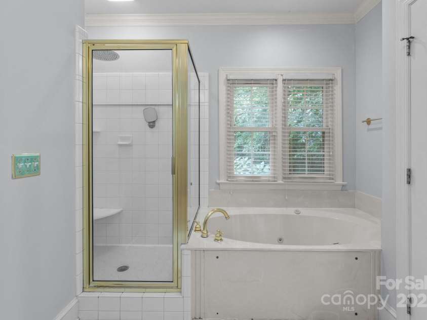 654 9th Street, Albemarle, NC 28001.  MLS# CAR4268790, YatesRealty ID 18920. 