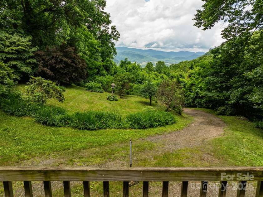 687 Willow Creek Road, Leicester, NC 28748.  MLS# CAR4269664, YatesRealty ID 18921. 