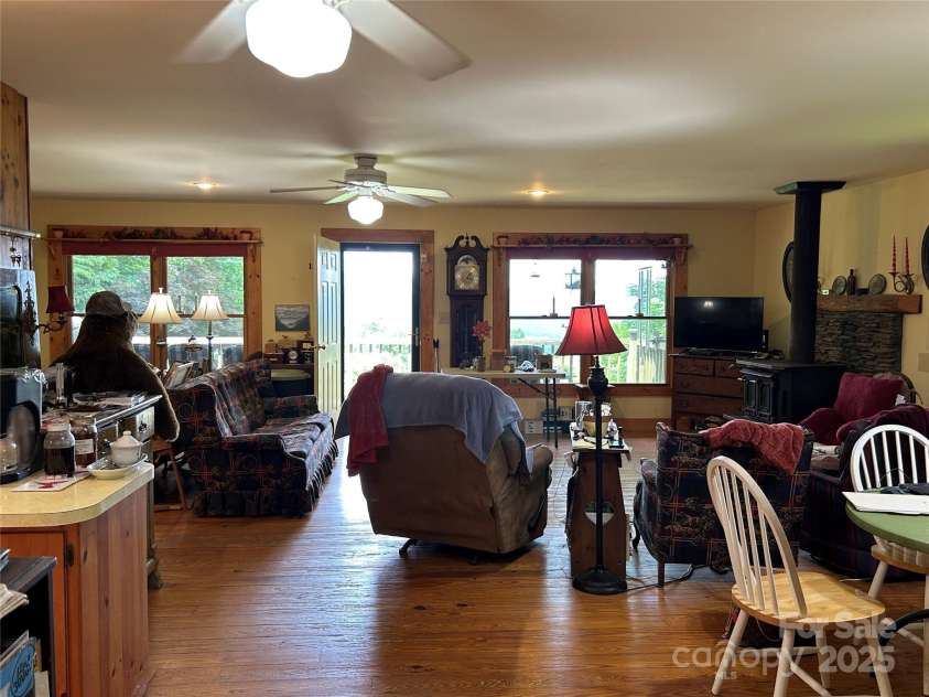 687 Willow Creek Road, Leicester, NC 28748.  MLS# CAR4269664, YatesRealty ID 18921. 