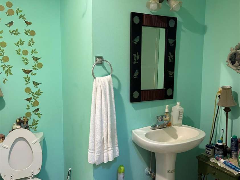 687 Willow Creek Road, Leicester, NC 28748.  MLS# CAR4269664, YatesRealty ID 18921. Guest Bathroom