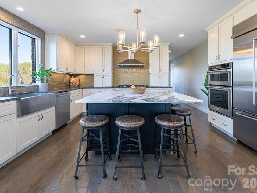 83 Cozy Mountain Lane, Weaverville, NC 28787.  MLS# CAR4368940, YatesRealty ID 18921. Kitchen