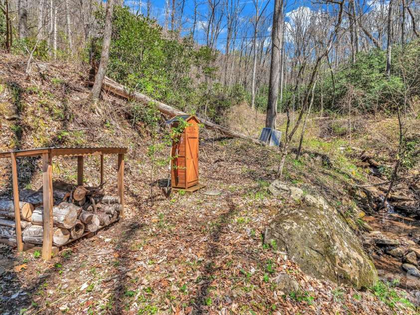 1100 Panther Branch Road, Canton, NC 28716.  MLS# CAR4368884, YatesRealty ID 18922. 