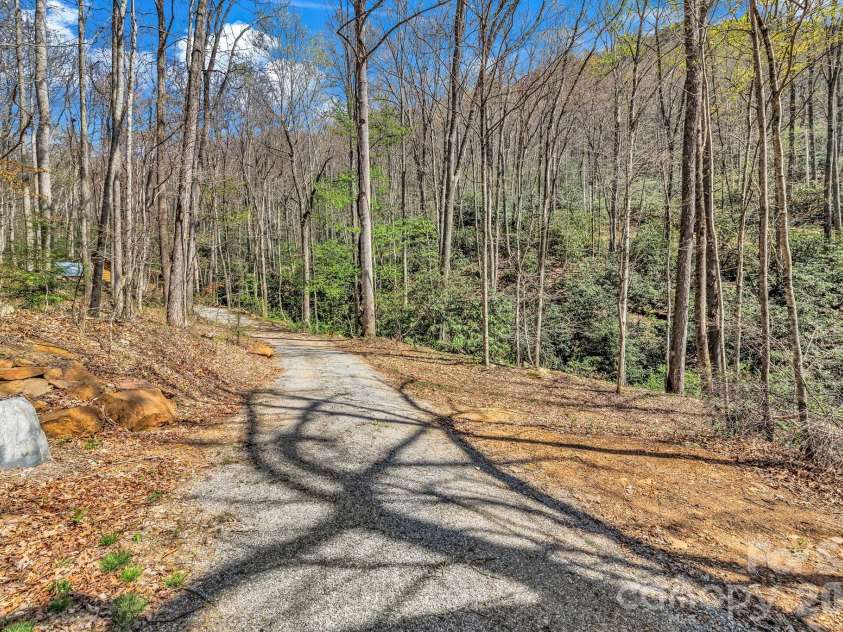 1100 Panther Branch Road, Canton, NC 28716.  MLS# CAR4368884, YatesRealty ID 18922. 