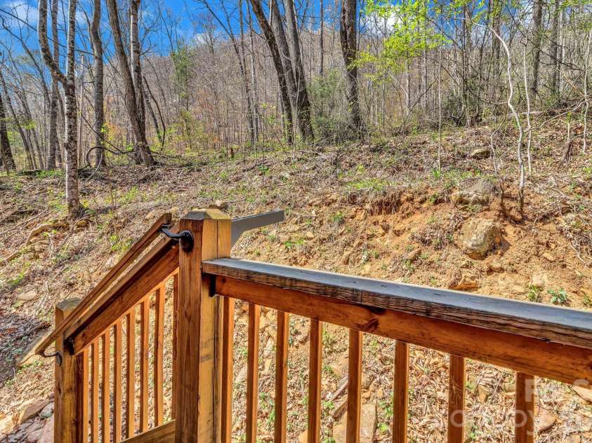 1100 Panther Branch Road, Canton, NC 28716.  MLS# CAR4368884, YatesRealty ID 18922. 