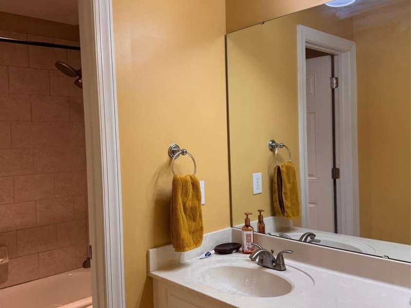5006 Shannamara Drive, Matthews, NC 28104.  MLS# CAR4338291, YatesRealty ID 18925. BA 3