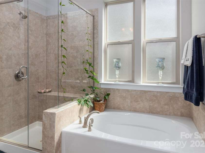 2021 Pinyon Lane, Lancaster, SC 29720.  MLS# CAR4259873, YatesRealty ID 18927. 