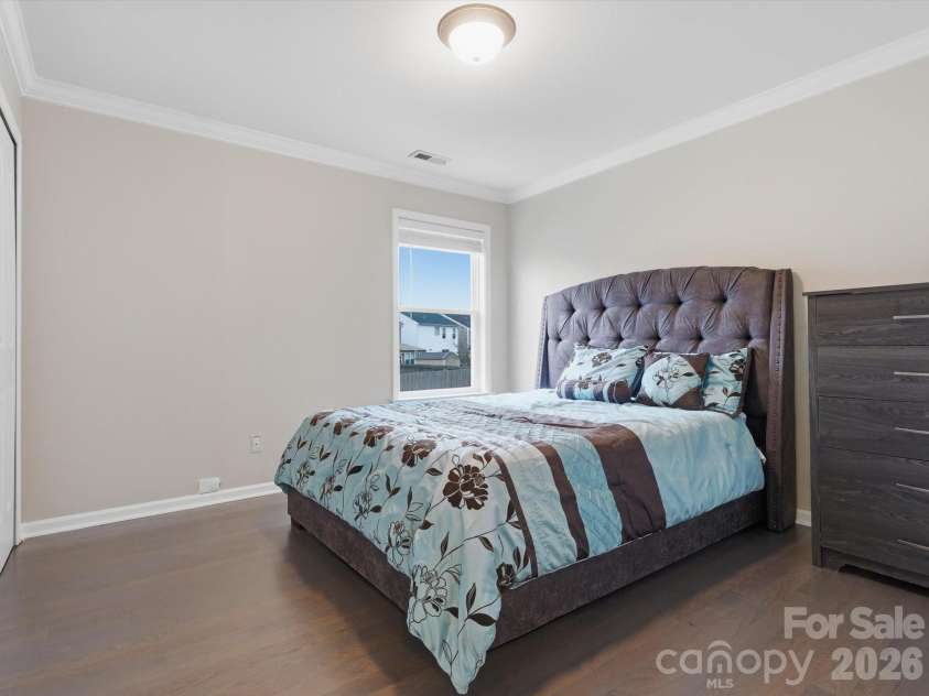 9414 Macquarie Lane, Charlotte, NC 28227.  MLS# CAR4358319, YatesRealty ID 18927. 