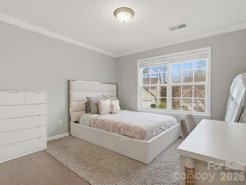 9414 Macquarie Lane, Charlotte, NC 28227.  MLS# CAR4358319, YatesRealty ID 18927. 