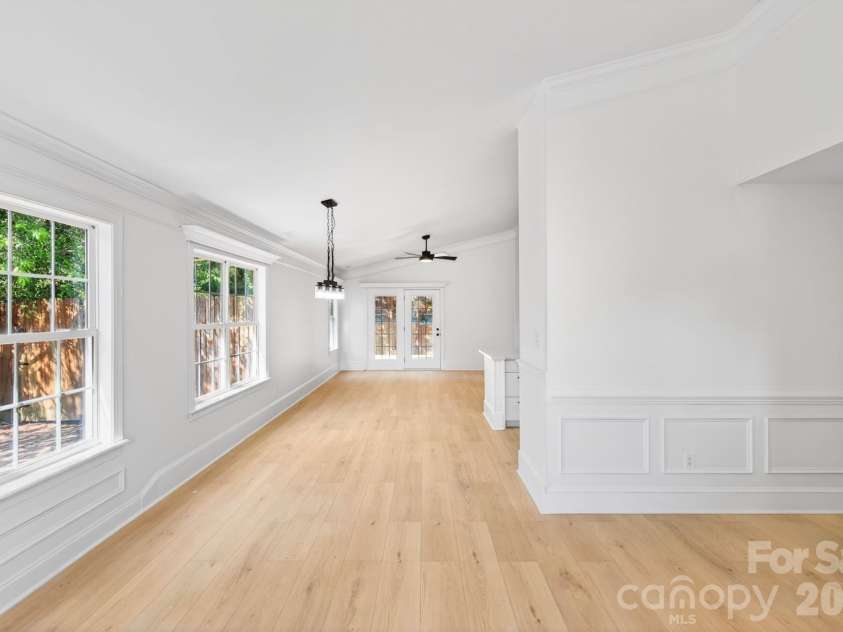 102 Daventry Place, Mooresville, NC 28117.  MLS# CAR4370988, YatesRealty ID 18929. 