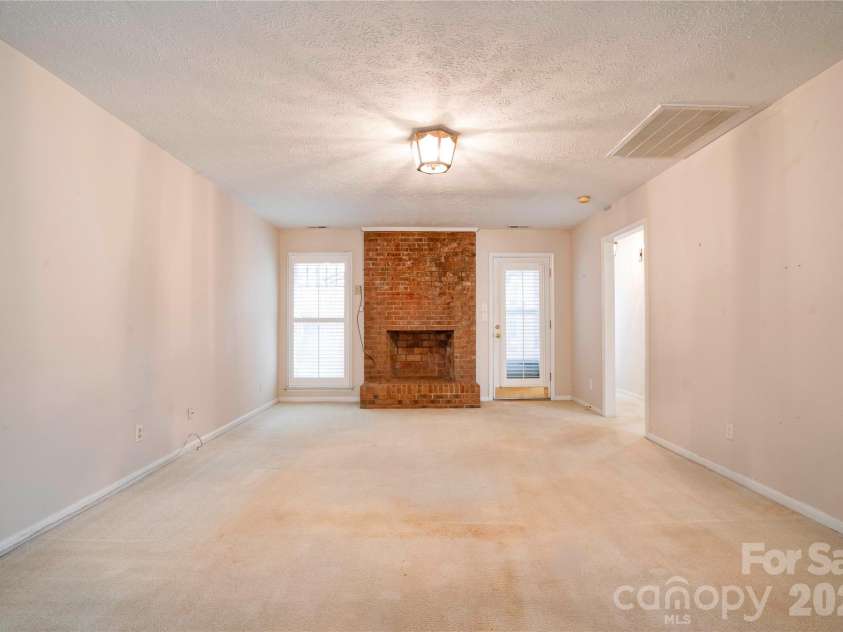 97-1 Edgemont Avenue, Shelby, NC 28150.  MLS# CAR4346122, YatesRealty ID 1893. 