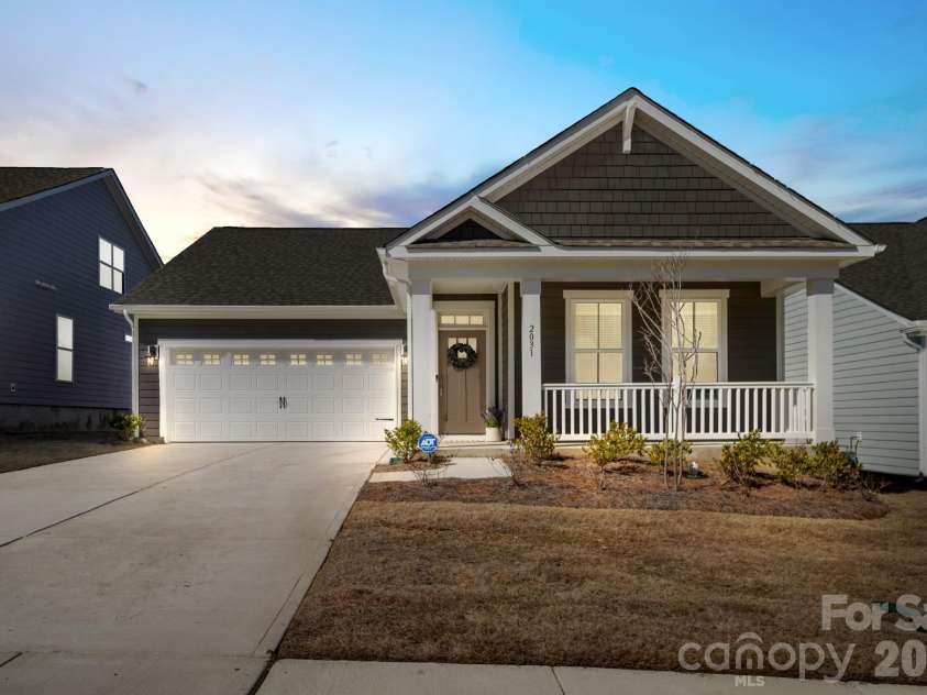 2031 Skyhawk Drive, York, SC 29745.  MLS# CAR4407598, YatesRealty ID 18931. 