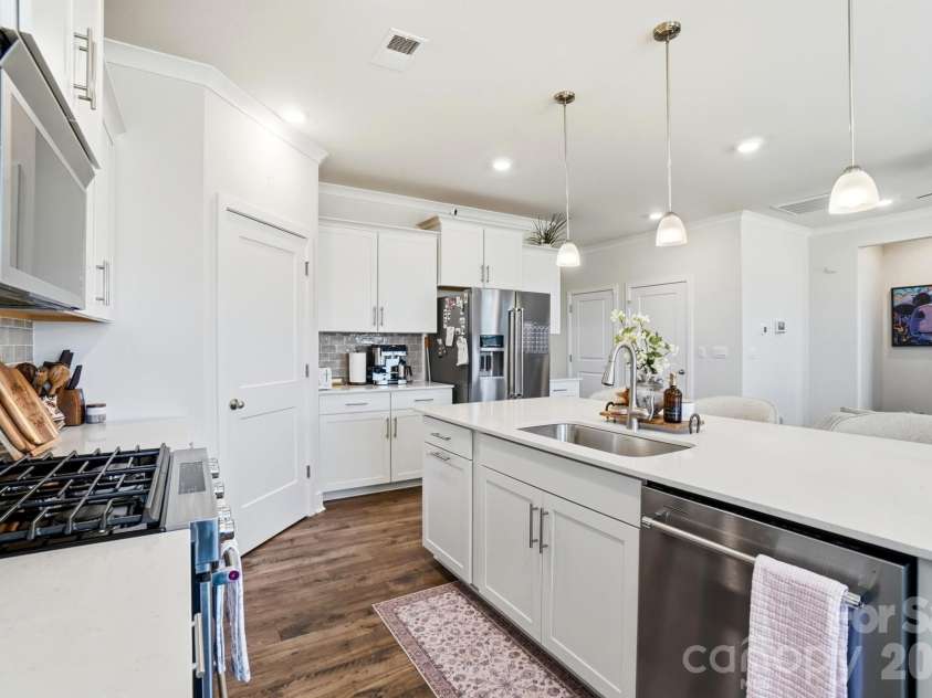 2031 Skyhawk Drive, York, SC 29745.  MLS# CAR4407598, YatesRealty ID 18931. 