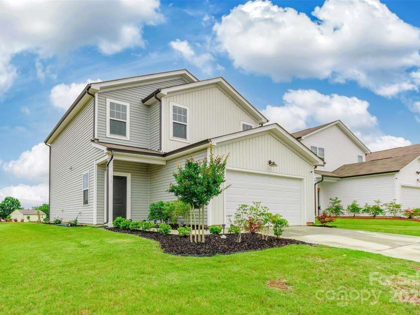 3073 Langhorne Avenue, Concord, NC 28027.  MLS# CAR4264719, YatesRealty ID 18932. 