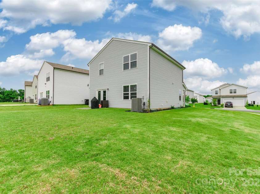 3073 Langhorne Avenue, Concord, NC 28027.  MLS# CAR4264719, YatesRealty ID 18932. 