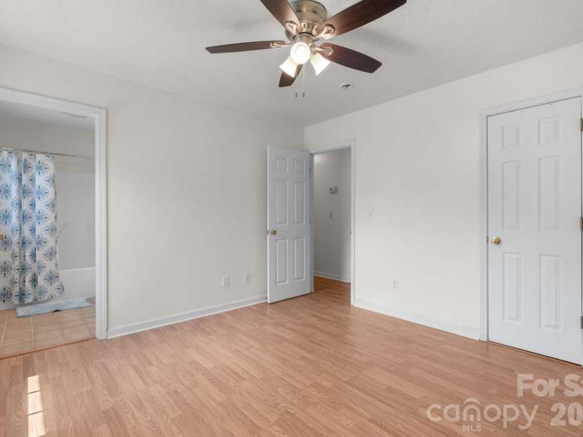103 1st Avenue, Hildebran, NC 28637.  MLS# CAR4374371, YatesRealty ID 18933. 