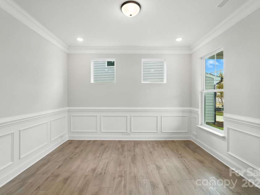 130 Longwood Road, Mooresville, NC 28115.  MLS# CAR4239553, YatesRealty ID 18933. 