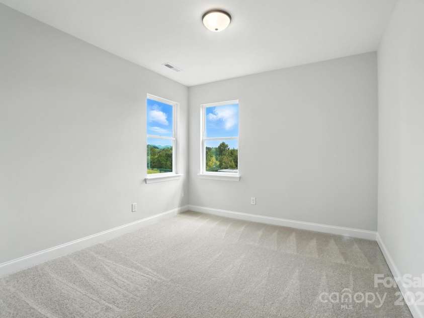 130 Longwood Road, Mooresville, NC 28115.  MLS# CAR4239553, YatesRealty ID 18933. 