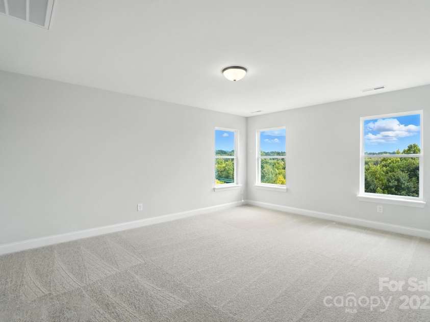 130 Longwood Road, Mooresville, NC 28115.  MLS# CAR4239553, YatesRealty ID 18933. 