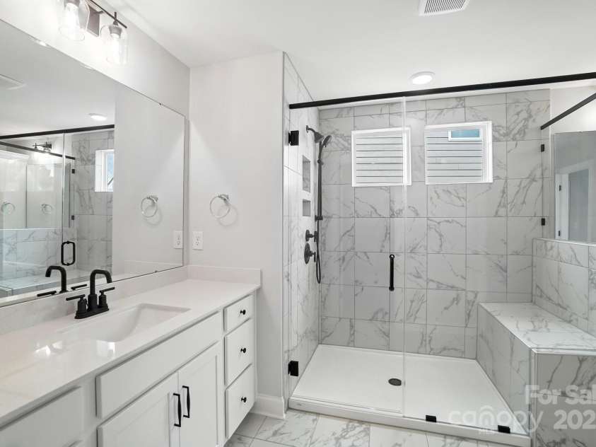 130 Longwood Road, Mooresville, NC 28115.  MLS# CAR4239553, YatesRealty ID 18933. 