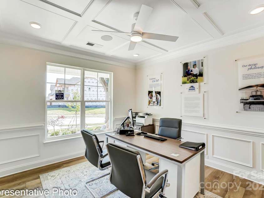 132 Longwood Road, Mooresville, NC 28115.  MLS# CAR4239532, YatesRealty ID 18934. 