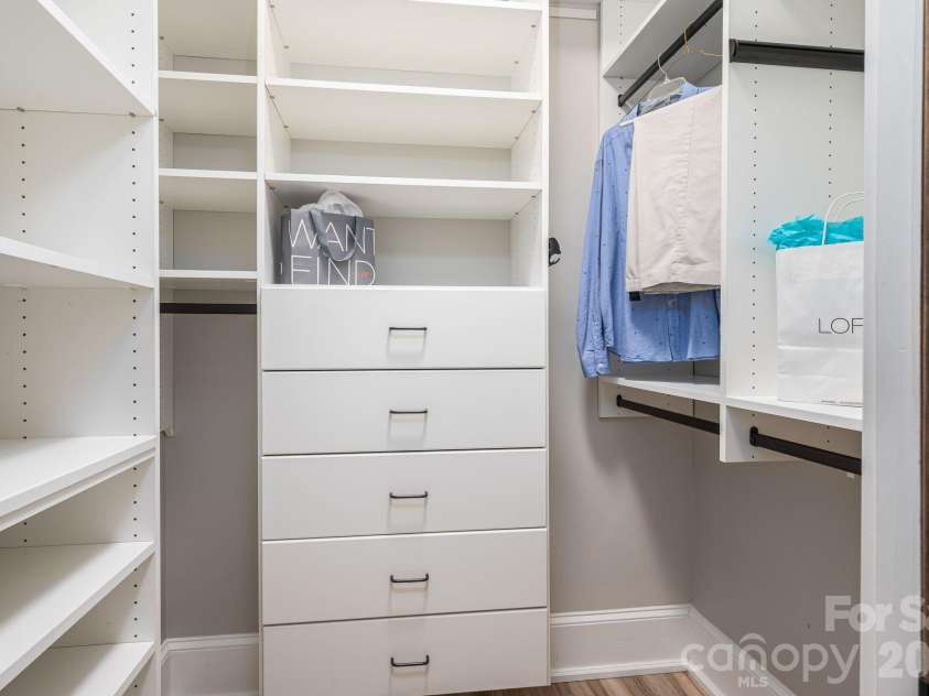 307 Main Street, Belmont, NC 28012.  MLS# CAR4374095, YatesRealty ID 18934. 2 custom closets