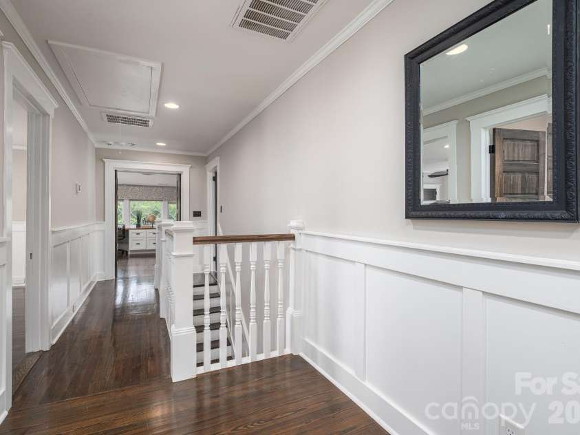 307 Main Street, Belmont, NC 28012.  MLS# CAR4374095, YatesRealty ID 18934. 
