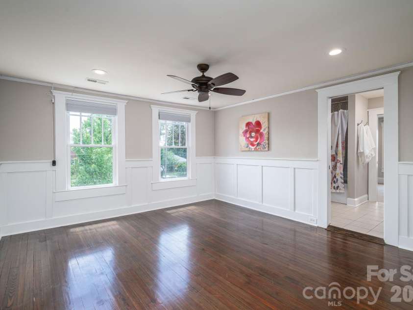 307 Main Street, Belmont, NC 28012.  MLS# CAR4374095, YatesRealty ID 18934. Bed 3