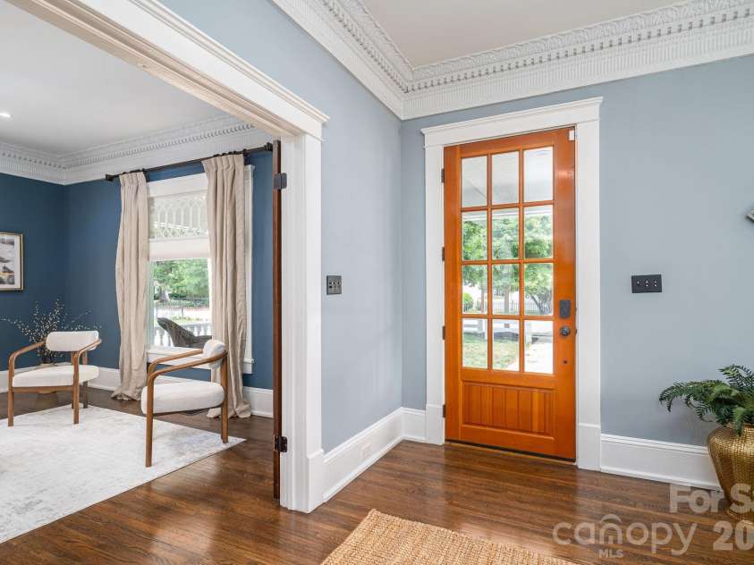 307 Main Street, Belmont, NC 28012.  MLS# CAR4374095, YatesRealty ID 18934. Foyer