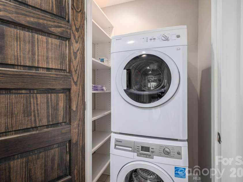 307 Main Street, Belmont, NC 28012.  MLS# CAR4374095, YatesRealty ID 18934. Laundry upstairs
