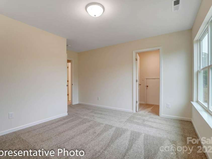 125 Prestwick Way, Mooresville, NC 28115.  MLS# CAR4259728, YatesRealty ID 18936. 