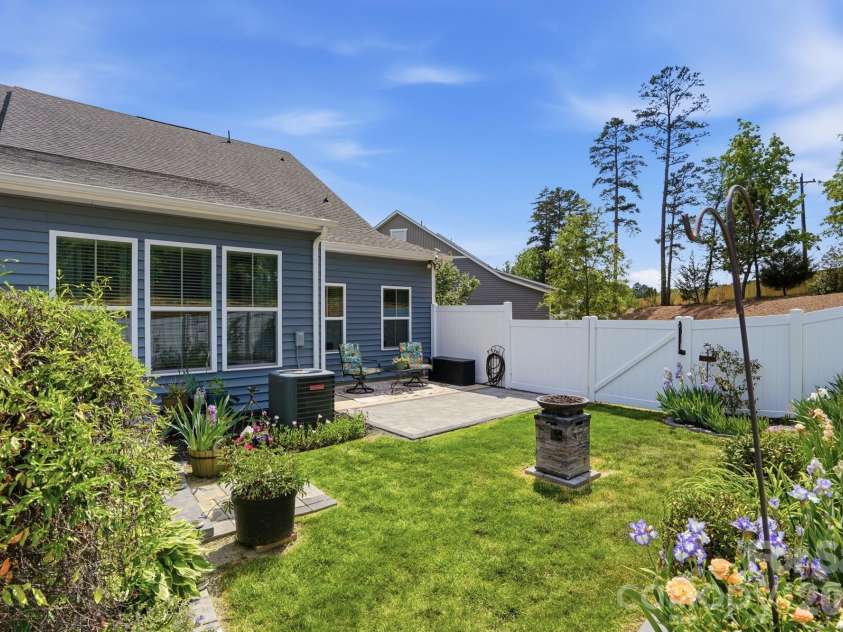 1152 Harkey Creek Drive, Monroe, NC 28110.  MLS# CAR4374028, YatesRealty ID 18939. Private backyard