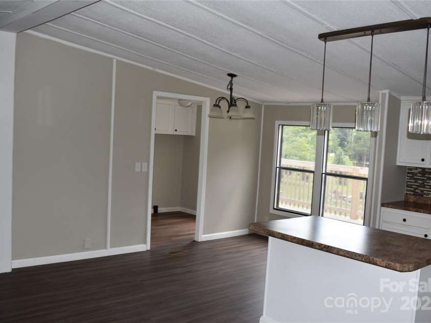 91 Sweet Gum Drive, Nebo, NC 28761.  MLS# CAR4303237, YatesRealty ID 1894. 