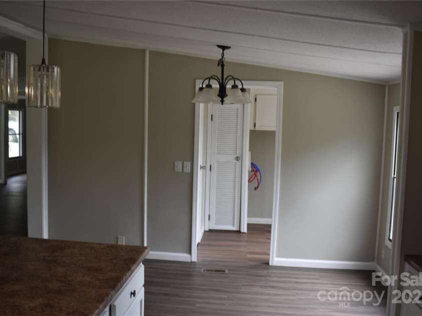 91 Sweet Gum Drive, Nebo, NC 28761.  MLS# CAR4303237, YatesRealty ID 1894. 