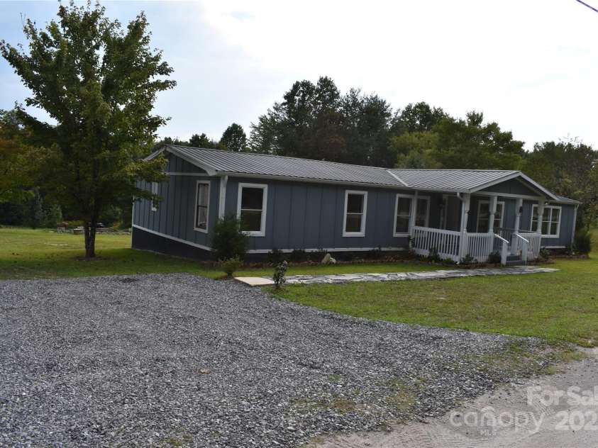 91 Sweet Gum Drive, Nebo, NC 28761.  MLS# CAR4303237, YatesRealty ID 1894. 