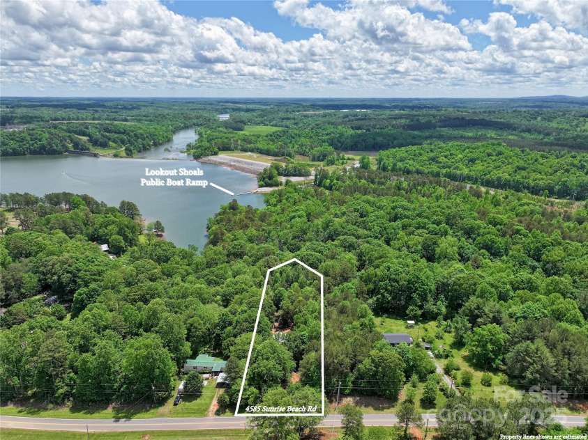 4585 Sunrise Beach Road, Catawba, NC 28609.  MLS# CAR4254390, YatesRealty ID 18940. 